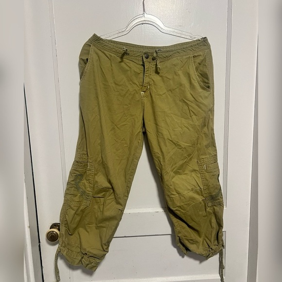 PRANA Cropped Green Drawstring Embroidered Cargo 90s Y2K Pants Size M TRENDING - Picture 1 of 5